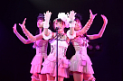 4月24日 AKB48チーム4「アイドルの夜明け」公演 初日より (C)AKS