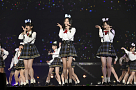 AKB48春の単独コンサート～ジキソー未だ修行中！～より (C)AKS