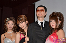 左から織田真子、暮野ソフィア、鼠先輩、美杉あすか