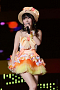 a-nationでパフォーマンスする指原莉乃