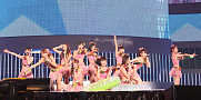 a-nationでパフォーマンスをするSUPER☆GiRLS