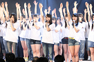 東日本大震災復興支援特別公演～誰かのためにプロジェクト2013～より (C) AKS