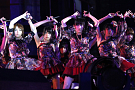 「AKB48・2013 真夏のドームツアー～まだまだ、やらなきゃいけないことがある～」ナゴヤドーム公演(2日目)より (C)AKS