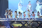 「AKB48・2013 真夏のドームツアー～まだまだ、やらなきゃいけないことがある～」ナゴヤドーム公演(2日目)より (C)AKS