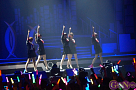 ℃-ute 武道館コンサート2013『Queen of J-POP～たどり着いた女戦士～』より