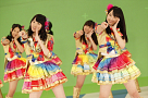 携帯カードゲーム「SKE48 Passion For You」新CMより (C)AKS