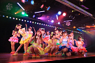 AKB48劇場8周年特別記念公演より (C)AKS