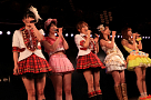 AKB48劇場8周年特別記念公演より (C)AKS