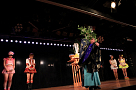 AKB48劇場8周年特別記念公演より (C)AKS