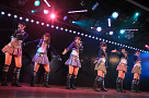 AKB48劇場8周年特別記念公演より (C)AKS