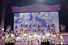HKT48 アリーナツアー～可愛い子にはもっと旅をさせよ～より (C)AKS