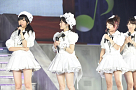 AKB48グループ東京ドームコンサート～するなよ？するなよ？卒業発表絶対するなよ？～」最終日公演より (C)AKS