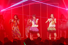 東京パフォーマンスドール LIVE TOUR 2014夏 ～DANCE SUMMIT“1×0”ver 1.0～より (C)エピックレコードジャパン 提供