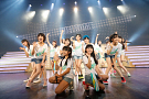「HKT48全国ツアー~全国統一終わっとらんけん~」より (C)AKS