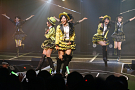 HKT48 手をつなぎながら公演 (C)AKS