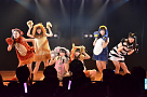 AKB48劇場9周年特別記念公演より (C)AKS