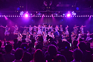 AKB48劇場9周年特別記念公演より (C)AKS