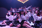 AKB48 チーム8 (C)AKS