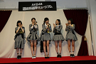 AKB48選抜総選挙ミュージアムにサプライズ登場したメンバーたち (C)AKS