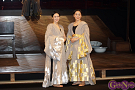 中谷美紀(左)・神野三鈴(右)