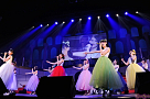 「SUPER☆GiRLS LIVE 2015 5th Anniversary TOUR~SUPER☆CASTLE~」千秋楽公演より