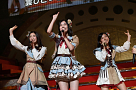 『SKE48 冬コン 2015 名古屋再始動。～珠理奈が帰って来た～』コンサート1日目「ひと足お先に Xmas！ユニット祭り」より (C)AKS