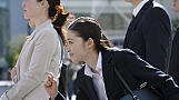 上西星来出演 三井住友銀行CM「新社会人」篇より