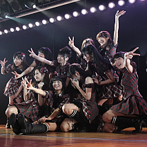 AKB48 (C)AKS