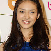 武井咲(たけい えみ)