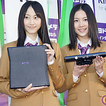 左から 松井玲奈・松井珠理奈