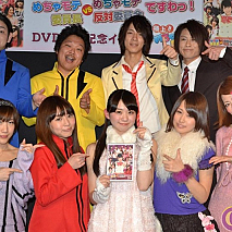 前列左からあゆべえ、はしもん、小川真奈、あっきゃん、まっちゃん