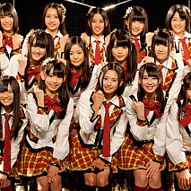 HKT48　(C) AKS