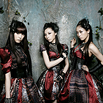 Kalafina (C) スペースクラフト・エンタテインメント