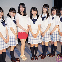 制服向上委員会