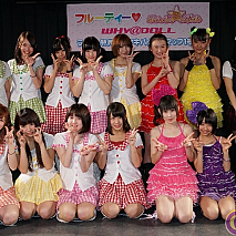 WHY@DOLL・フルーティー・ほいっぷ☆Girls