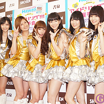 アイドリング!!! 左から横山ルリカ・河村唯・長野せりな・酒井瞳・伊藤祐奈・石田佳蓮