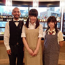 左からASAD・菅本裕子・羽矢有佐