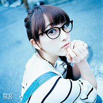 松井玲奈 『デジモノステーション』5月号より