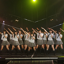 4月23日 HKT48チームH「青春ガールズ」公演 初日より (C)AKS