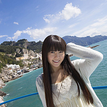 竹達彩奈