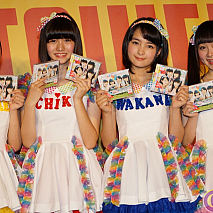 乙女新党 左から田尻あやめ・荒川ちか・葵わかな・高橋優里花