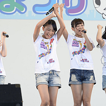 AKB48チーム8 (C)AKS