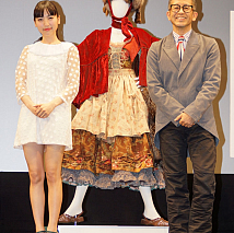 神田沙也加(左)・宮本亜門(右)