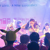 Clap!Clap!『AKIHABARA IDOL TRIBE Vol.1』の様子