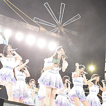 「松井玲奈・SKE48卒業公演コンサートin豊田スタジアム～2588DAYS～」2日目より (C)AKS
