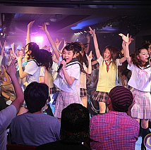 原宿駅前パーティーズ『山本七穂バースデイスペシャル』より