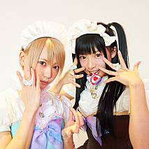 篠崎こころ(左)・椎名ひかり(右)