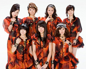 Berryz工房 (c)UP-FRONT WORKS