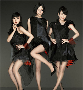 Perfume (C) 徳間ジャパンコミュニケーションズ