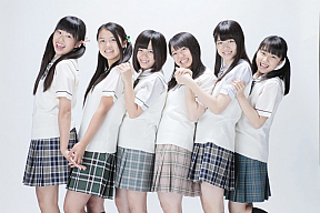 制服向上委員会